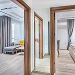 Hotel apartamentowy сенатор Self Check-in 3*