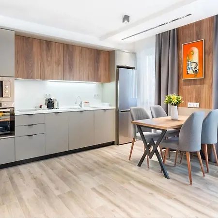 сенатор Self Check-in Aparthotel Plovdiv