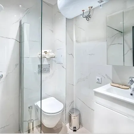 Aparthotel сенатор Self Check-in Plovdiv