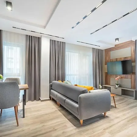 сенатор Self Check-in Aparthotel 3*