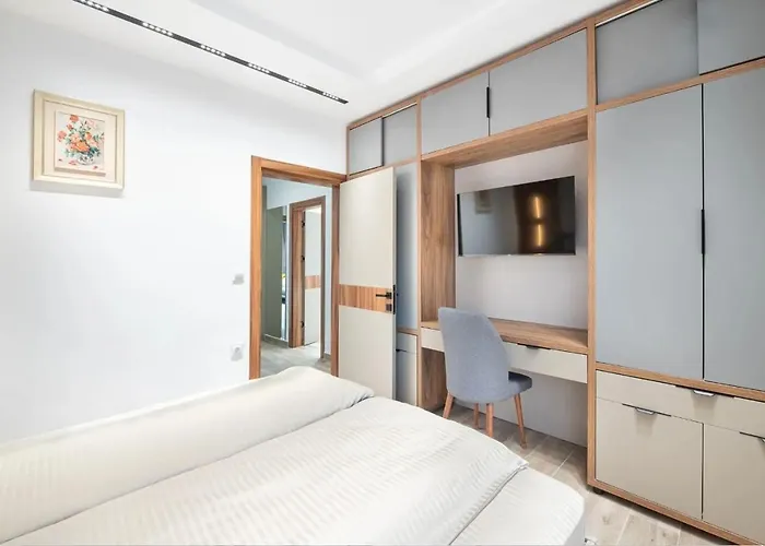 сенатор Self Check-in Apart Otel